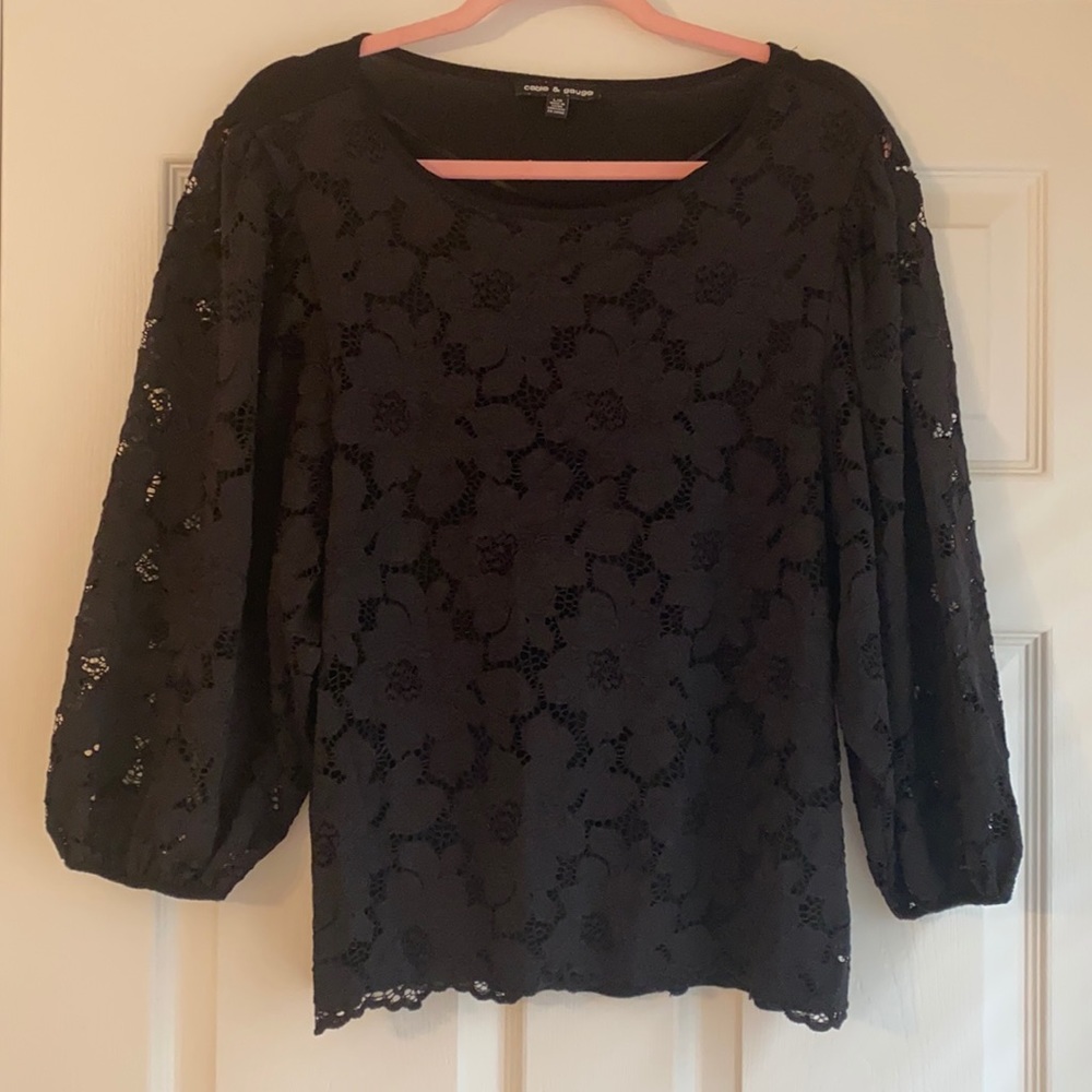 Cable & Gauge Black Lace Floral Puff Sleeve Top